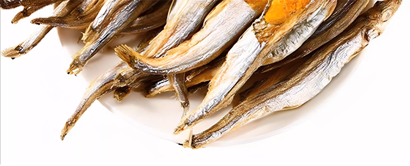 Freeze Dried Capelin Fish omega-3 fatty acids healthy skin, coat, and joint health.